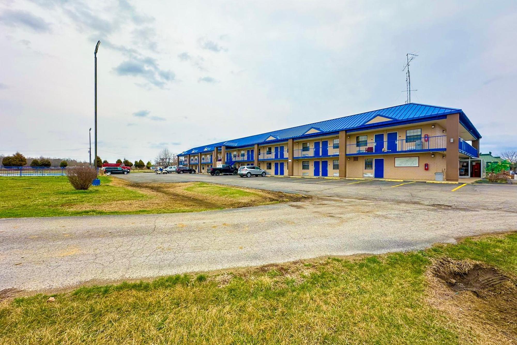 Happy Stay Inn Madisonville I-69 By Oyo Экстерьер фото