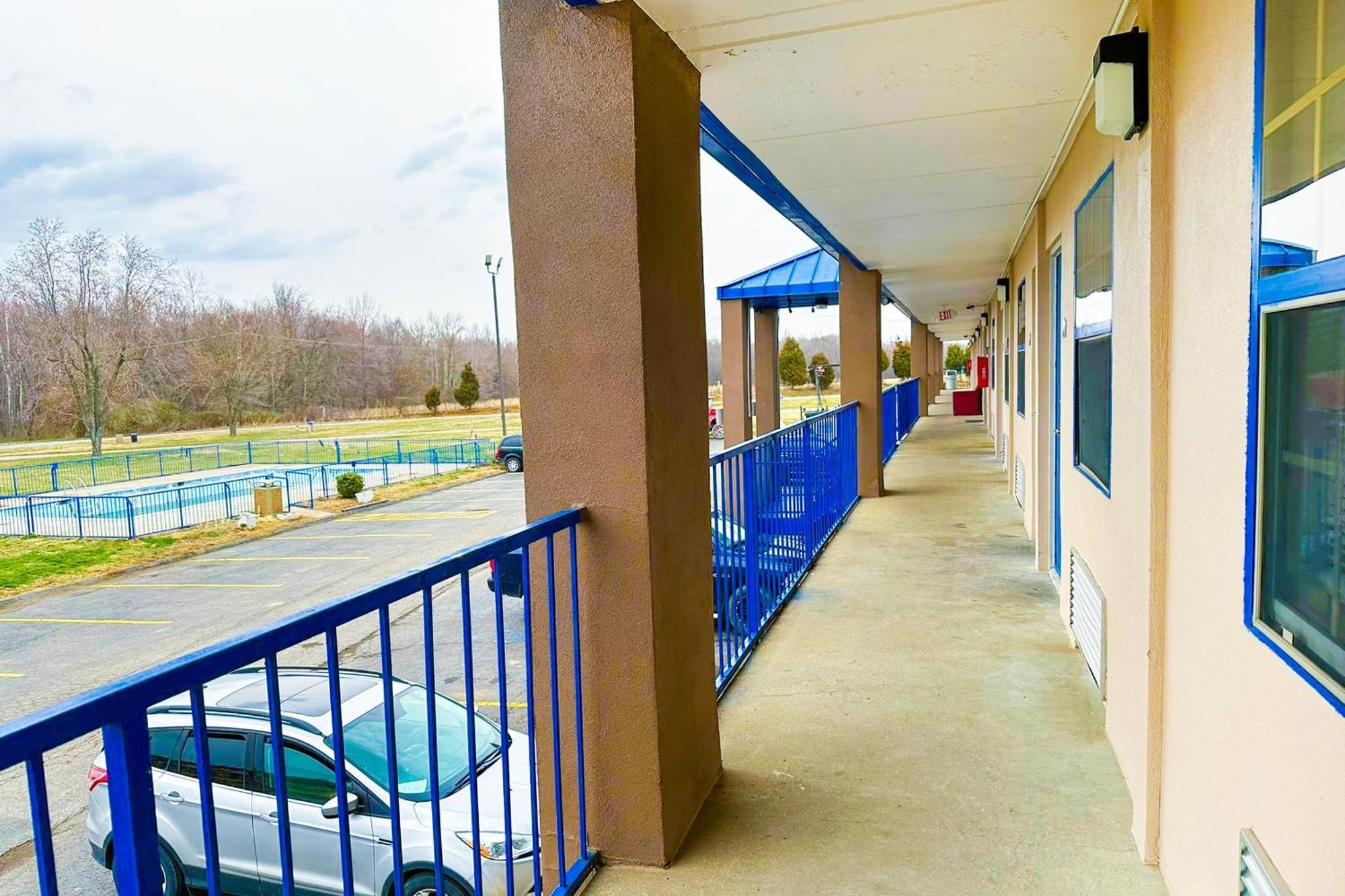 Happy Stay Inn Madisonville I-69 By Oyo Экстерьер фото